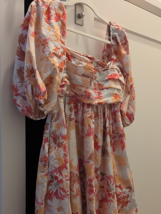 Abercrombie & Fitch Dresses & Skirts - Abercrombie & Fitch Floral Puff Sleeve Sundress in Soft Coral & Mustard. Small.